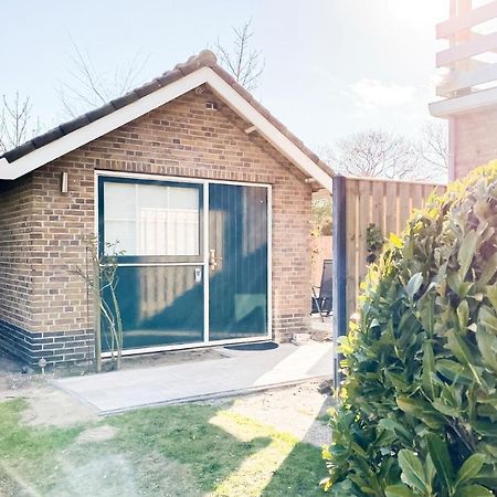 1 Bedroom Gorgeous Home In Zoutelande Exterior foto