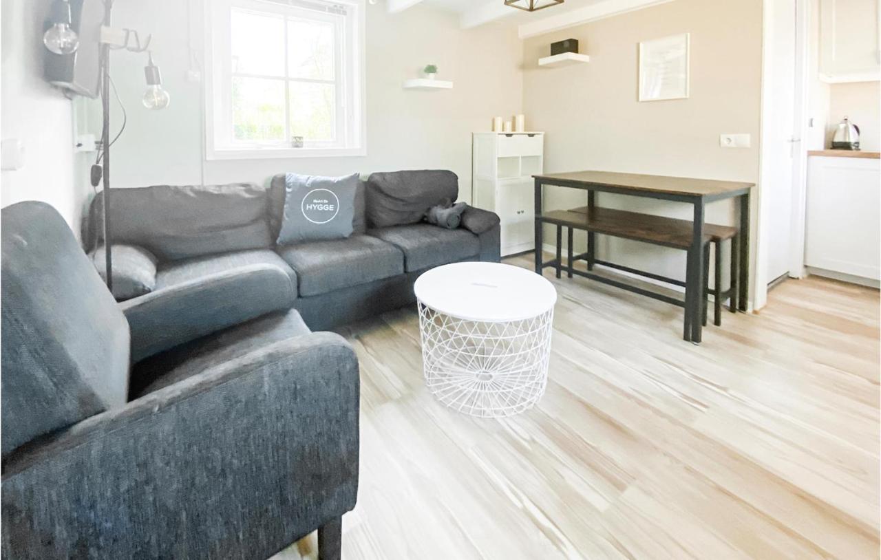 1 Bedroom Gorgeous Home In Zoutelande Exterior foto