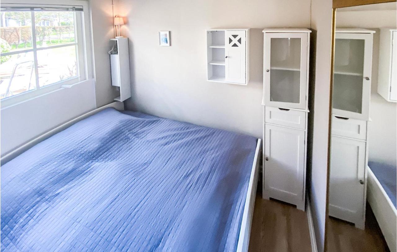 1 Bedroom Gorgeous Home In Zoutelande Exterior foto