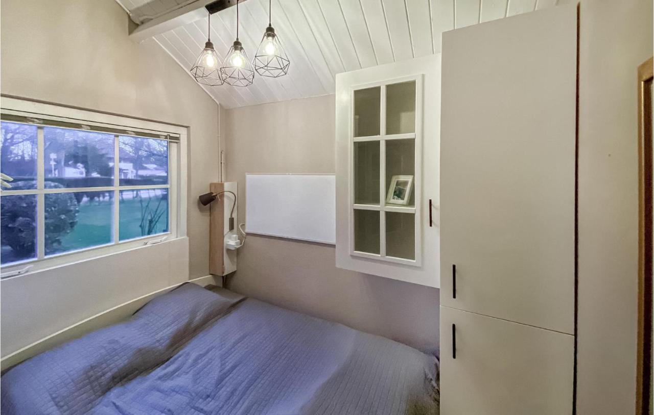 1 Bedroom Gorgeous Home In Zoutelande Exterior foto
